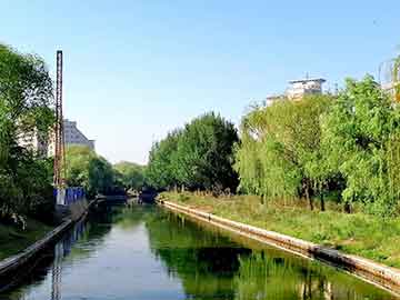 河南博澳实业集团引领未来，2025年城市基础设施建设投资计划总投资额达1800亿，全面提升城市品质