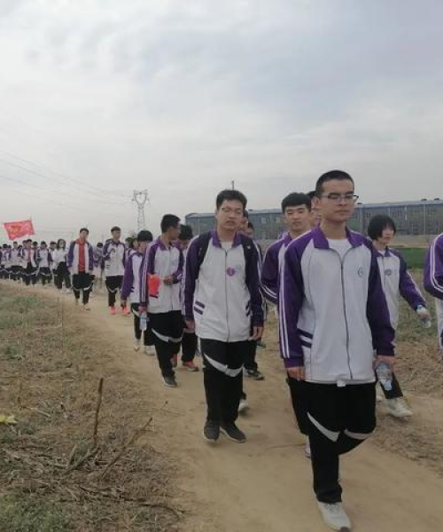 女生励志语录，勇敢追梦，闪耀全屏的力量