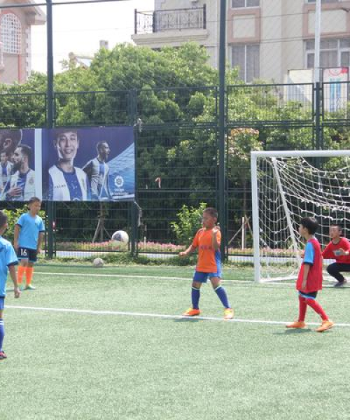 小学足球励志语录，让孩子们在绿茵场上放飞梦想